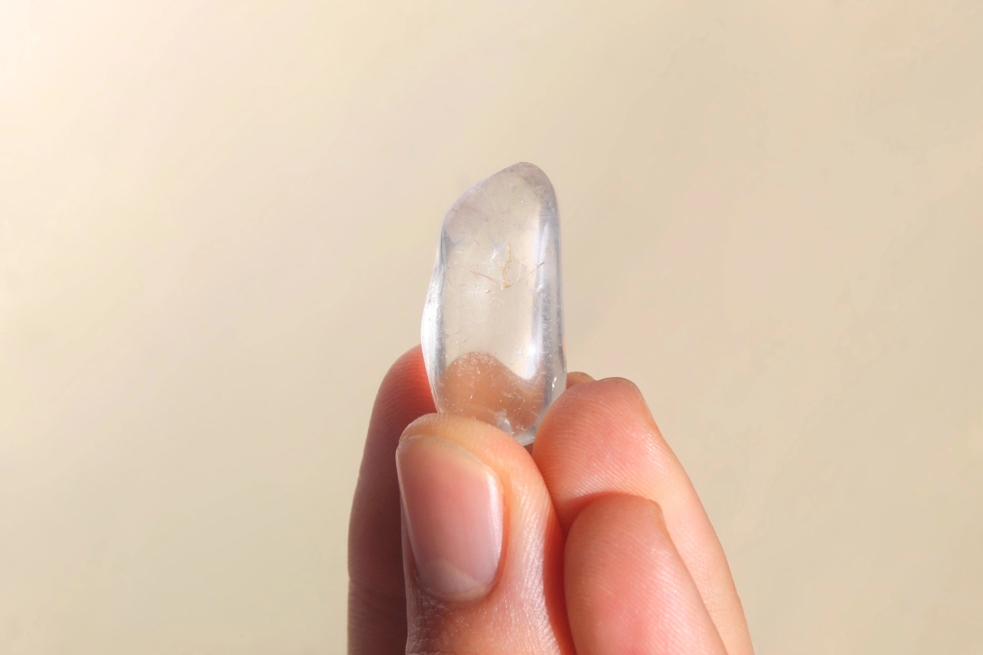 quartzo transparente rolado da vela de baunilha de cera de soja da mohs cristais