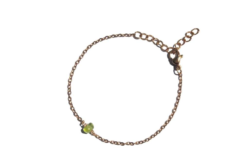 pulseira birthstone agosto peridoto dourado1 1