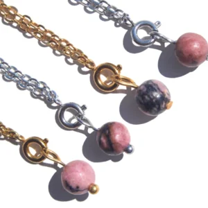 Pingente de Rodonite Bola (Dourado/Prateado)
